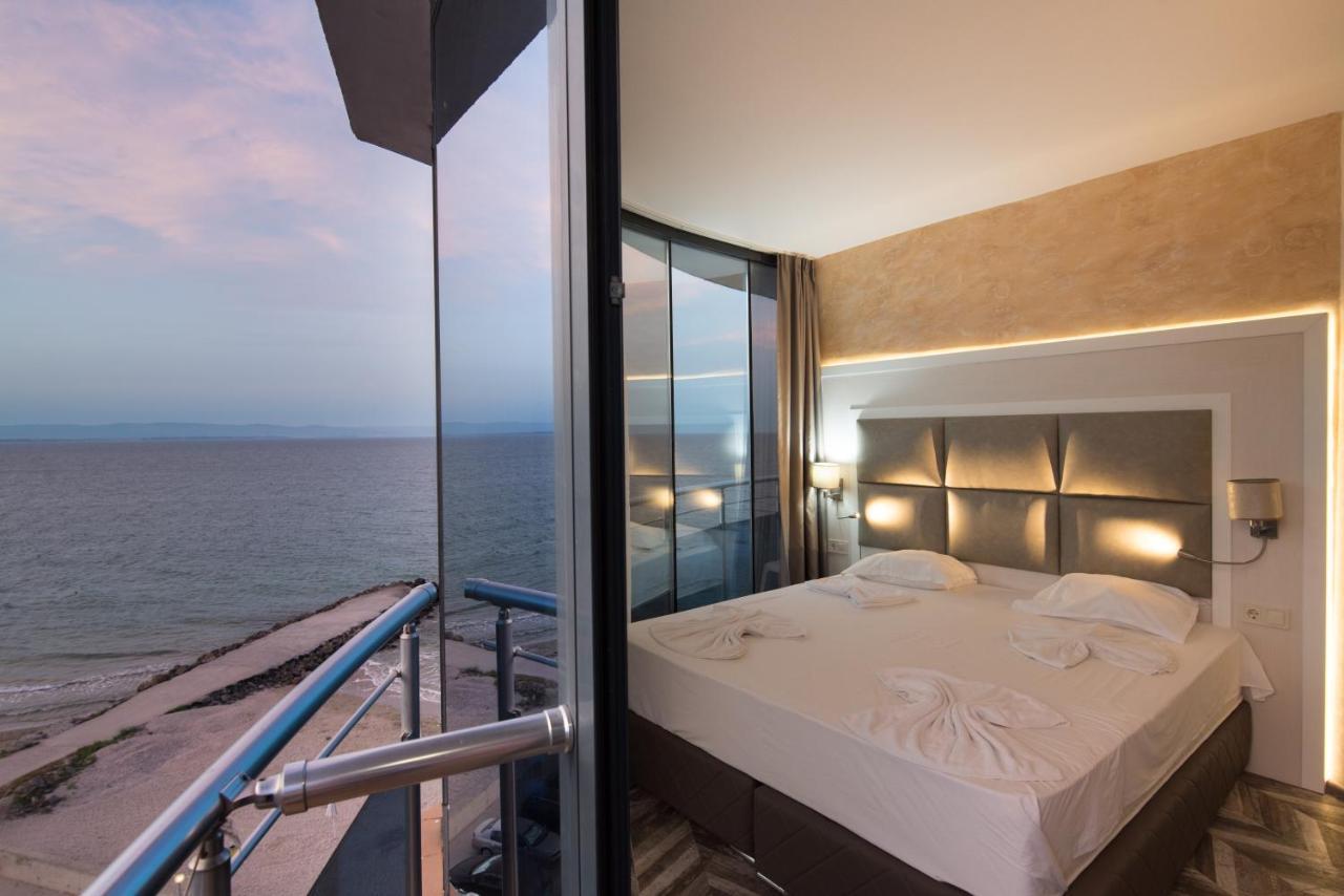 Sea View Triple S B Pomorie Exterior photo