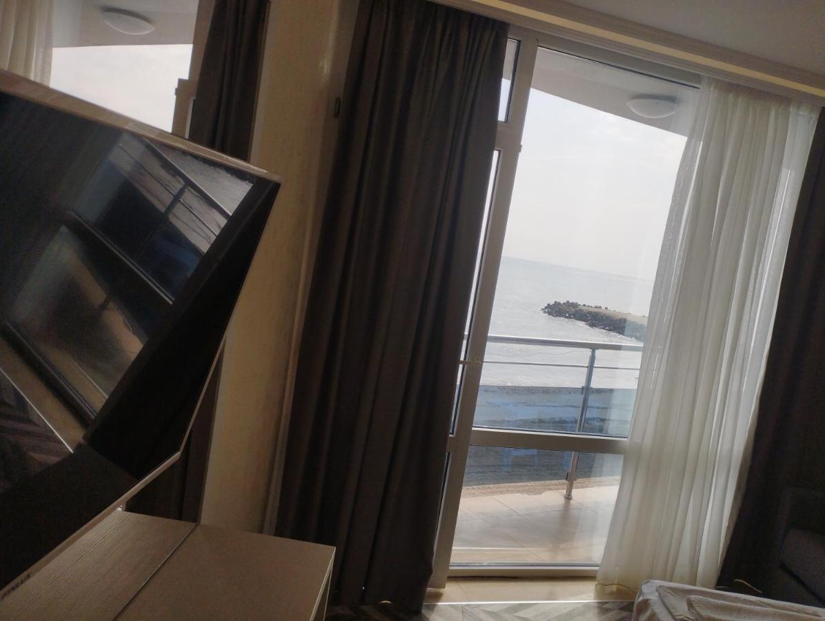 Sea View Triple S B Pomorie Exterior photo