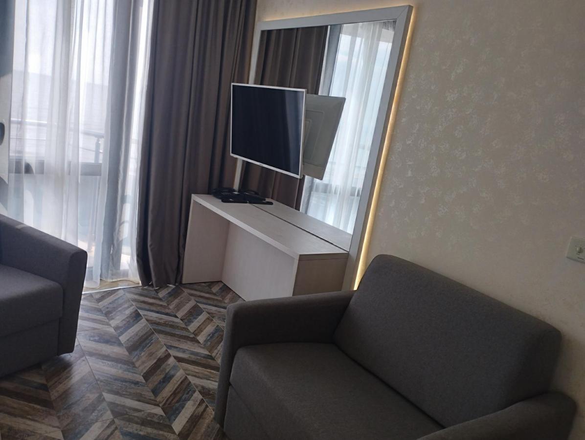 Sea View Triple S B Pomorie Exterior photo
