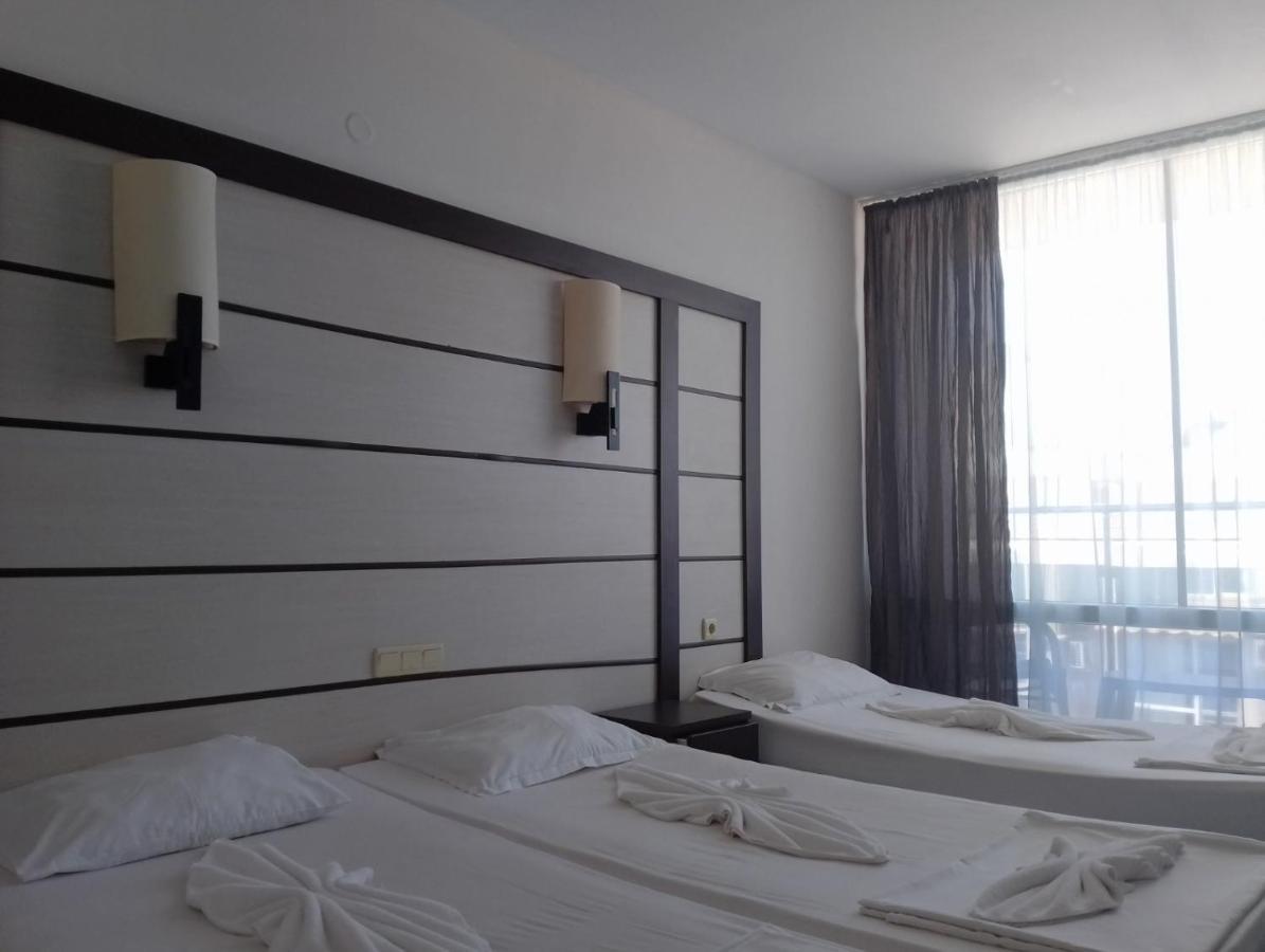 Sea View Triple S B Pomorie Exterior photo